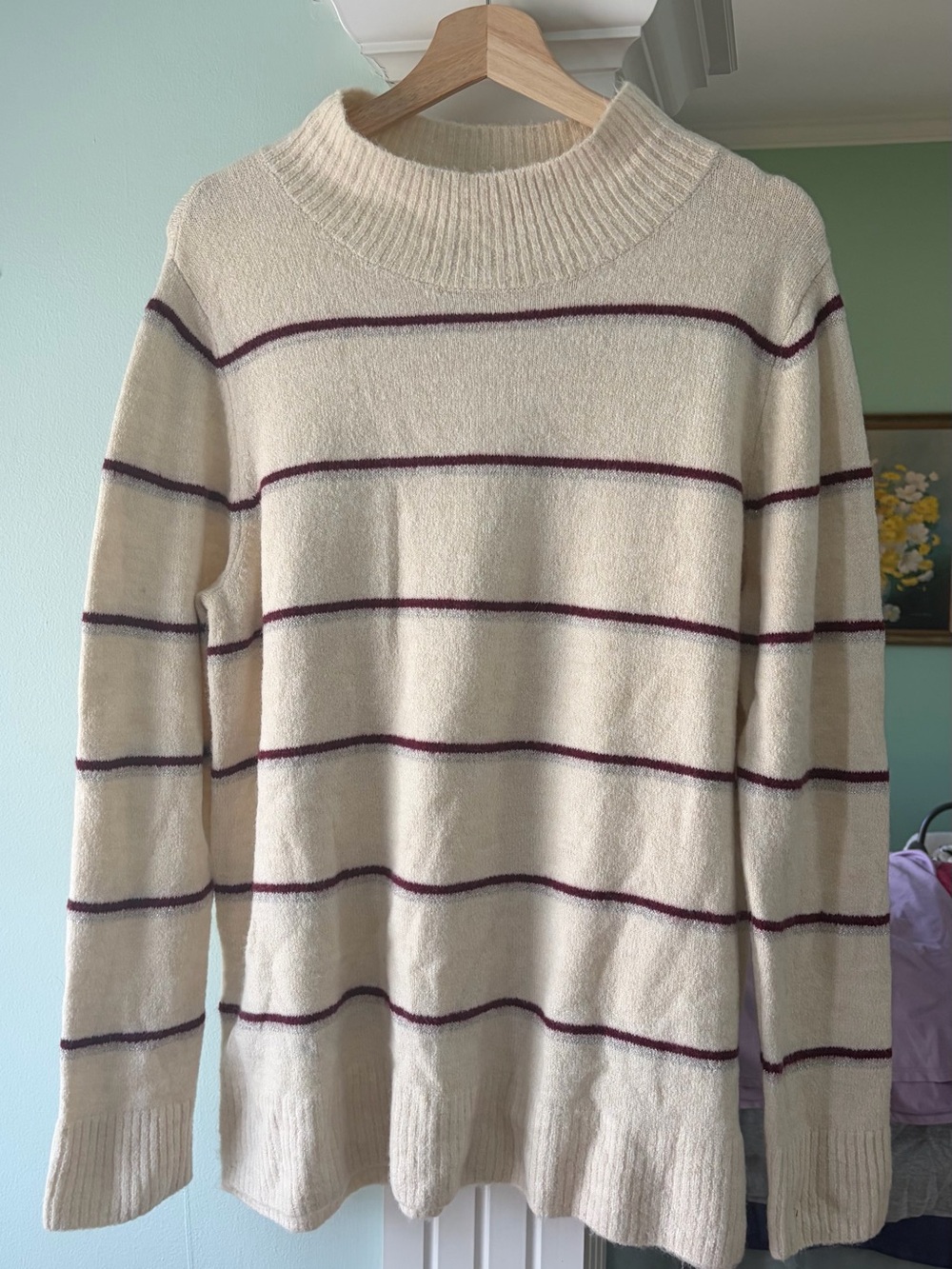 Old Navy Cream Pullover with Navy Logo Tag